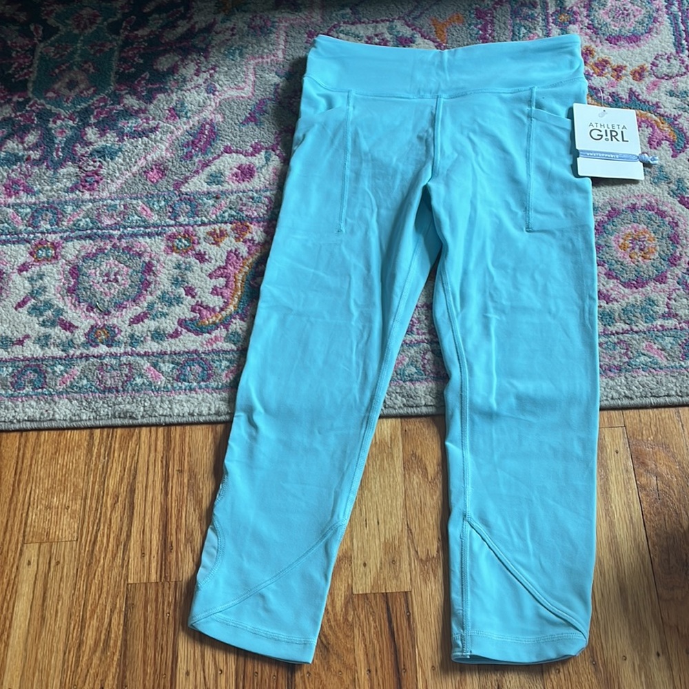 Athleta Girl capris (size 14)